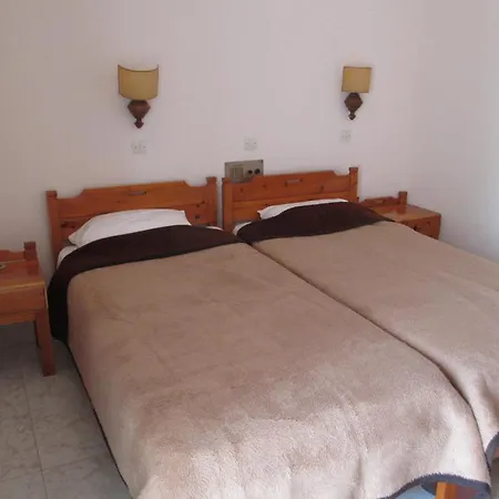 Olga Hotel 2*